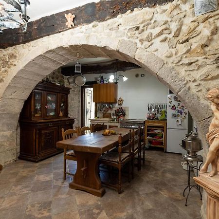 La Maison De Martine Bolognano Exteriör bild